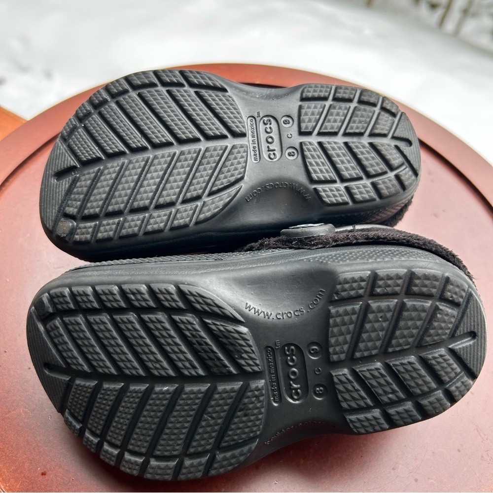 Crocs Blitzen Black Removable Fleece Liner | Little Kid Size 9 - Picture 6 of 8